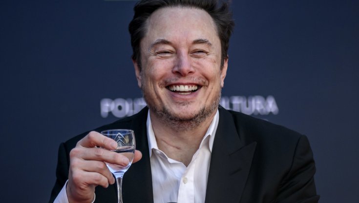 Elon Musk, CEO de Tesla y fundador de SpaceX, podría estar reconsiderando la posibilidad de utilizar bitcoin como moneda en Marte